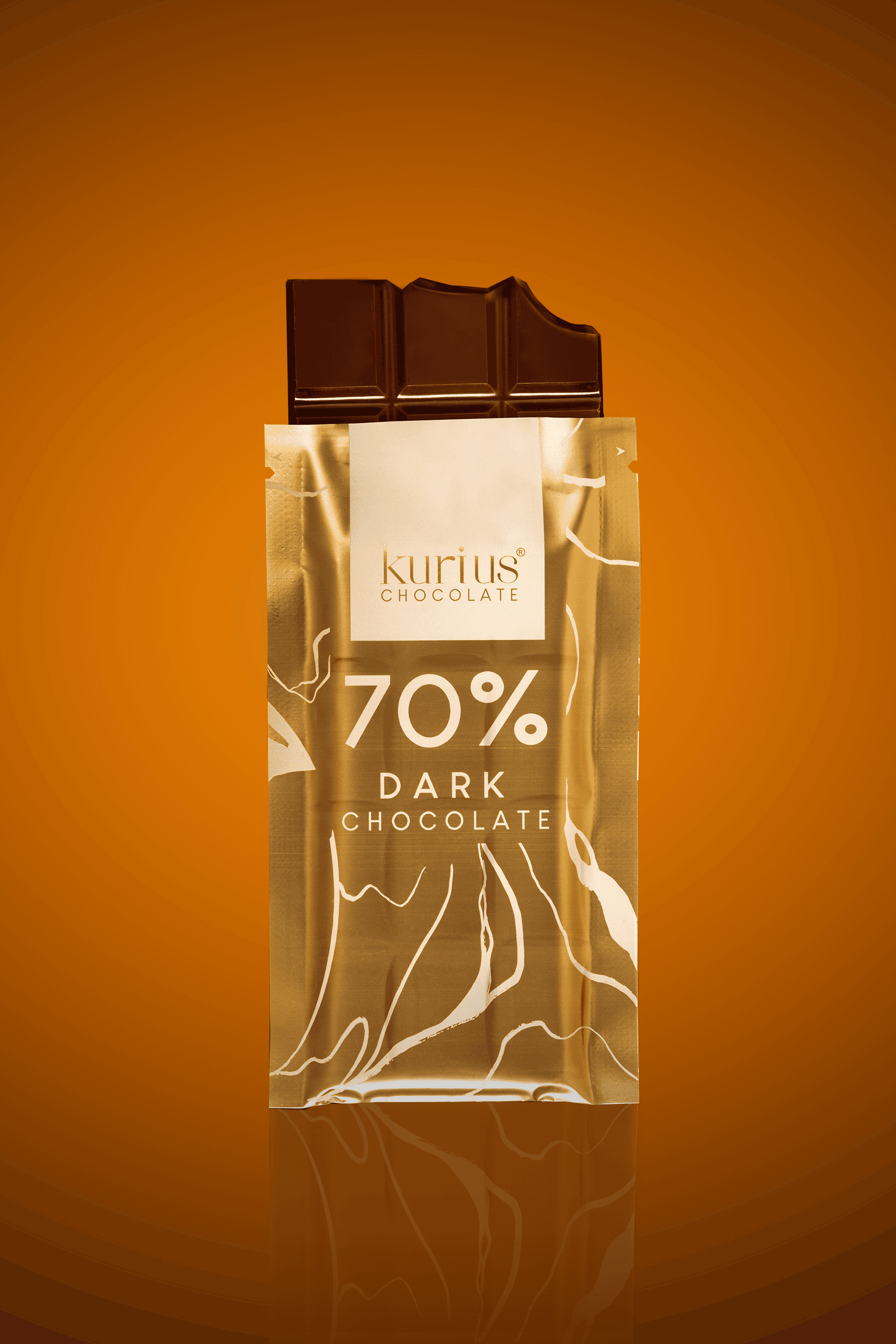 Dark chocolate bar 70% — inside